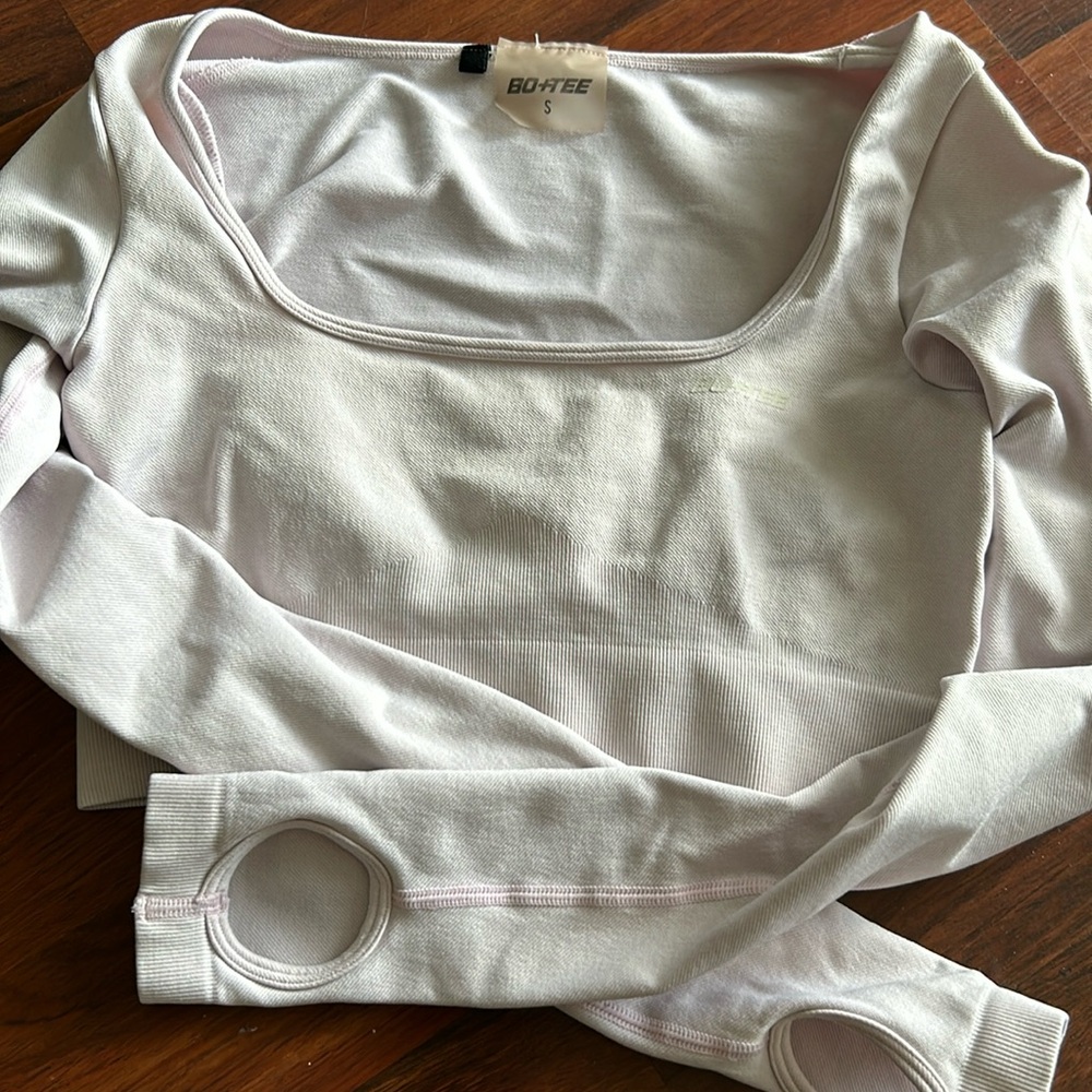 long sleeve crop top